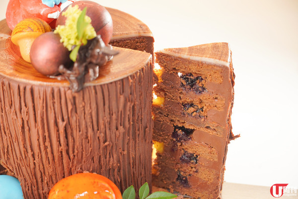 酒店新開蛋糕專櫃 5款 Alice In The Wonderland 主題蛋糕