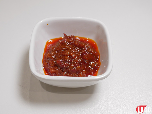 灣仔人氣車仔麵店 1 小時賣 100 碗│慢煮牛筋腩麵