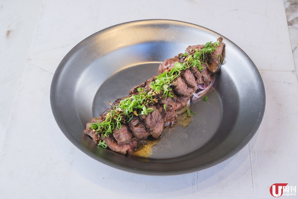 元朗商場靚裝 Cafe  花椒雪糕新地 / 驚喜冰淇淋炸彈