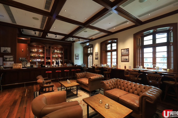 《特務肥姜 2.0》MV 場景 1881 酒店 / 復古 Whiskey Bar