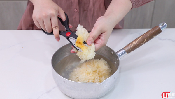 一煲過！勁方便！ 清潤雪梨雪耳糖水