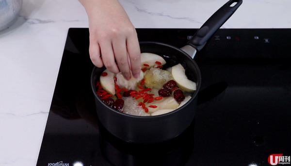 一煲過！勁方便！ 清潤雪梨雪耳糖水