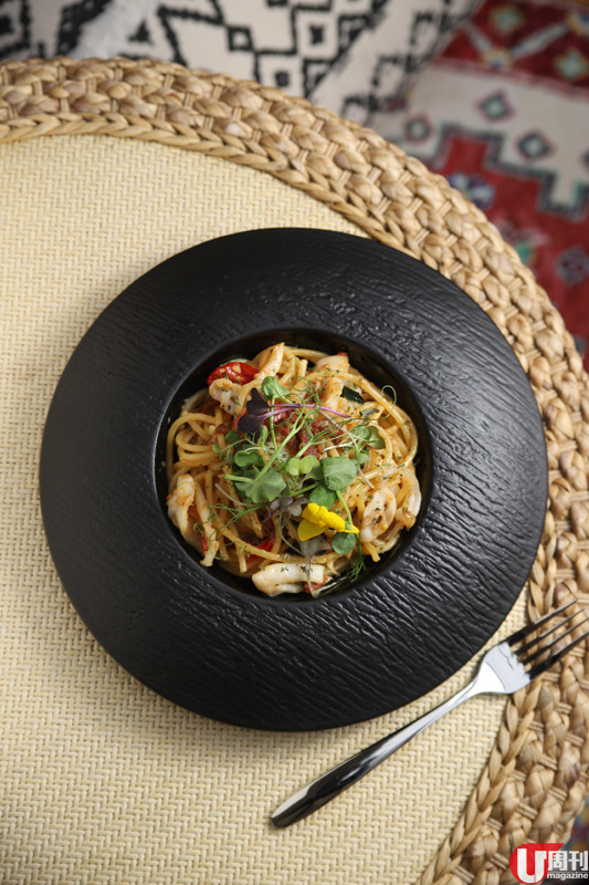 旺角摩洛哥風格餐廳  馬拉喀什水池古宅 / 室內撒哈拉打卡