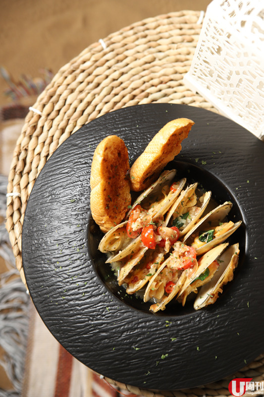 旺角摩洛哥風格餐廳  馬拉喀什水池古宅 / 室內撒哈拉打卡