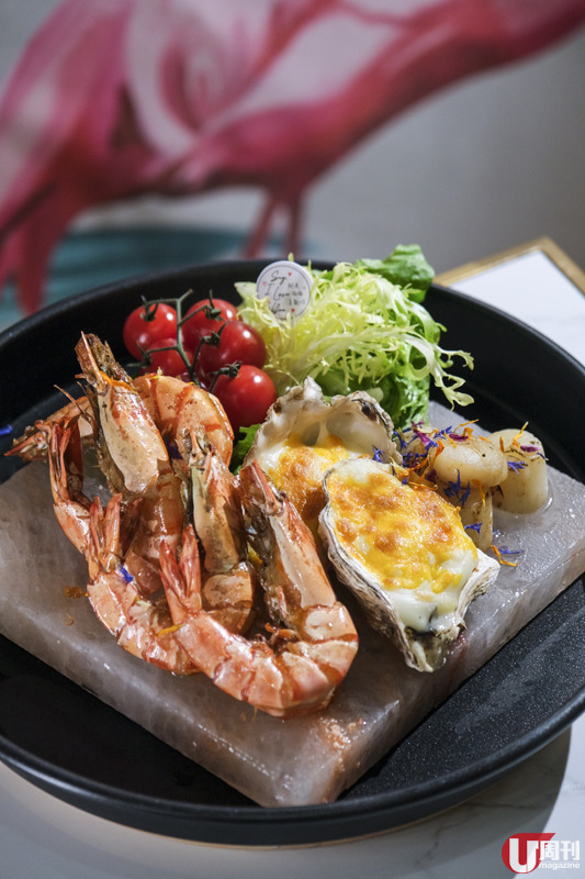 6,000 朵玫瑰花系餐廳 包場自訂人名花牆 / 求婚生日必 Check!