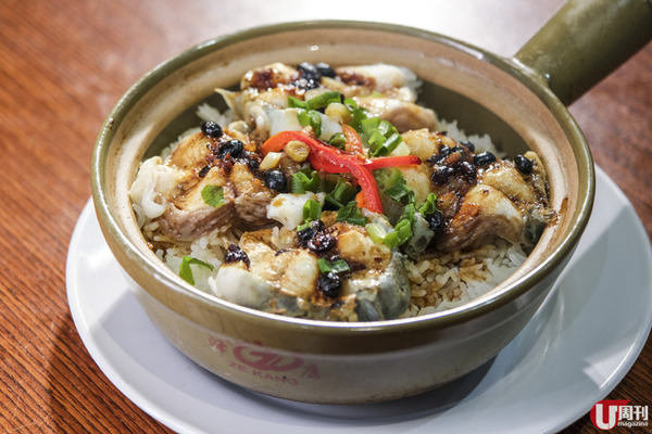 西環人龍煲仔飯店  日本火山石高溫烤製 / 完美剷出最強飯焦&nbsp;