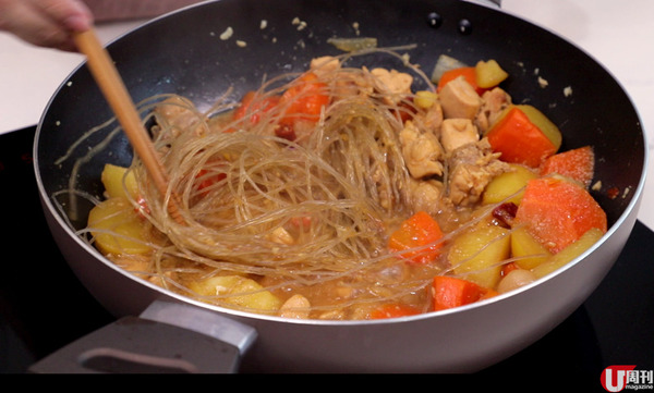 自家製韓式安東燉雞 做法超簡易│還原明洞燉雞店滋味 