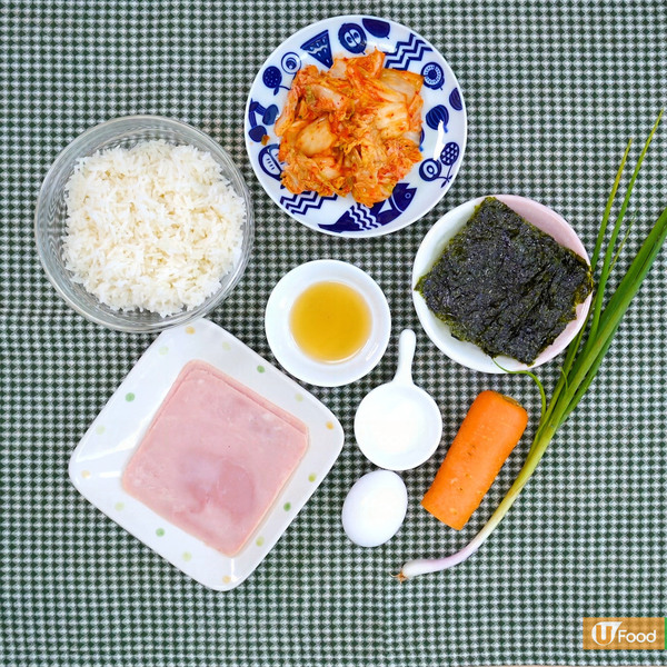 超美味韓式泡菜炒飯食譜！搭配流心太陽蛋+紫菜更惹味開胃