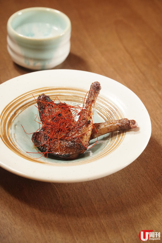 尖沙咀超地道燒鳥店 備長炭烤製│必吃燒鴿髀 燒白子 栃尾油揚