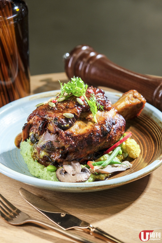 中環街市 7,000 呎大舖 入手自製金獎香腸 / 牛脂熟成牛扒 