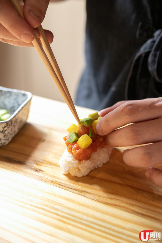 閣麟街型格美日手卷店 東京老舖紫菜開口手卷 / 打卡海膽杯