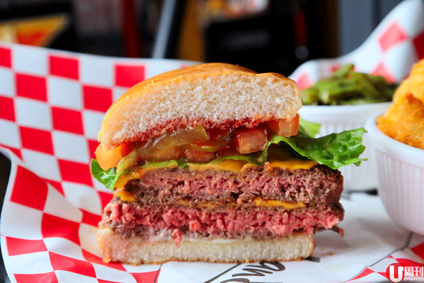 旺角復古美式快餐店 美國南部口味 / 重口味炸雞脆漢堡 / 炸牛扒