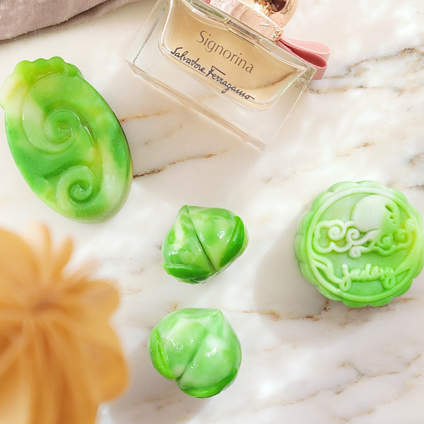 Support！小店精品月餅（下） 翡翠冰皮月餅 / 手作麻糬月 / 和牛威靈頓月餅