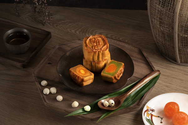 酒店月餅 Best Pick 滿福樓貓山王月 / 萬豪金殿薑汁白蓮蓉 / 帝港七星伴月