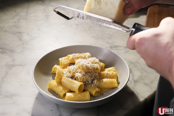 意大利廚教煮卡邦尼意粉 用乜材料最正宗？不加忌廉煮出濃稠醬汁秘技