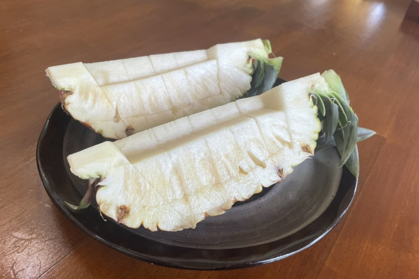 日本沖繩縣新品種菠蘿「White Coco」 糖度16度以上！白色果肉帶椰子甜香