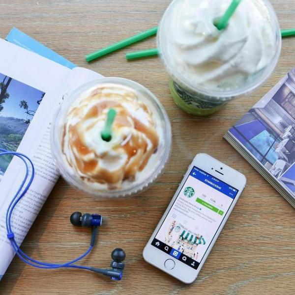 Follow Starbucks Instagram享星冰樂買一送一優惠 (圖: IG@starbuckshk)