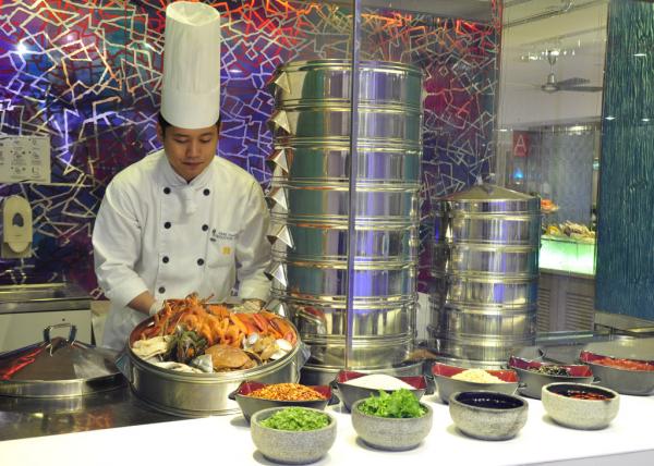 富豪東方酒店「中法Fusion海鮮雙子塔」自助晚餐