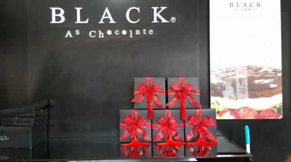 閃推蛋糕優惠！Black As Chocolate 買一送一 （圖：FB@Black As Chocolate H.K.）