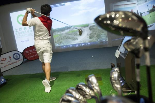 免費學打Golf！HSBC Hour 高爾夫球體驗活動