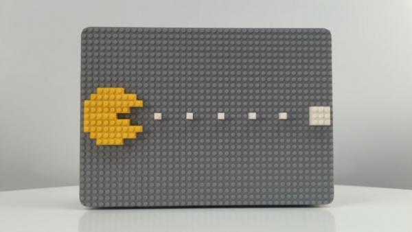 BRIK Book LEGO電腦保護殼　積木任意砌出得意公仔！