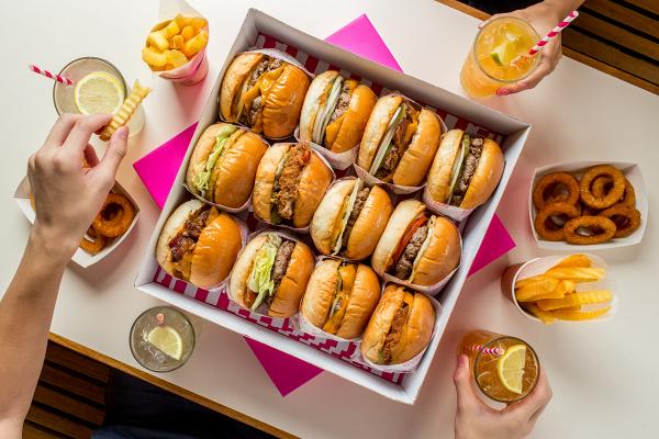 【中環美食】蘇豪美式漢堡店Burger Circus快閃活動　指定周末免費送芝士漢堡