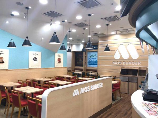MOS Burger限定北海道薯餅漢堡　全線分店一連三日半價