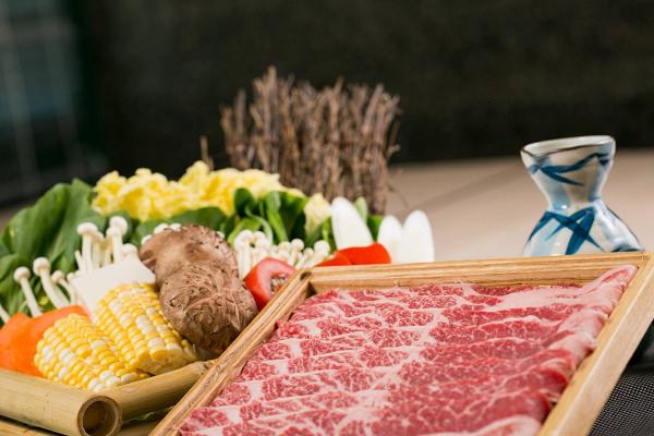 日式火鍋店牛摩期間限定優惠　指定日子120分鐘和州牛+海鮮放題半價