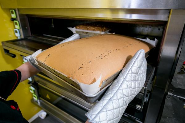 【尖沙咀美食】古早味蛋糕店「占師傅」 香港開業一週年　$10優惠+推全新口味