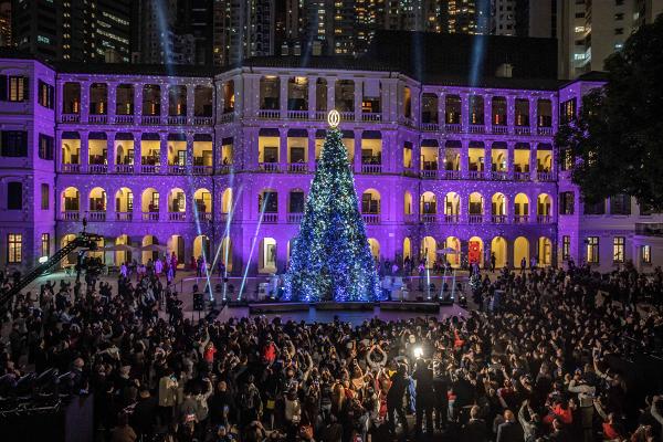 【聖誕節2018】中環大館12米高Cartier聖誕樹 夢幻光影燈飾/舞蹈表演！