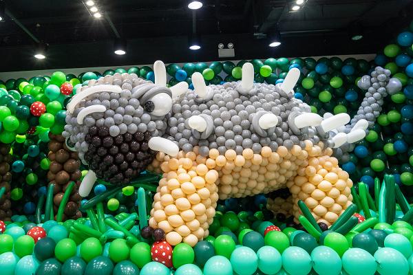 【九龍城好去處】8萬氣球打造恐龍世界 11種超巨型恐龍登場！