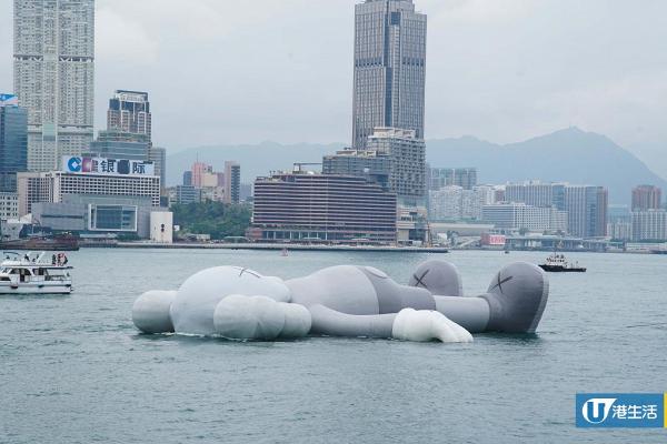 巨型KAWS公仔8日即告別香港！風力太強大會表示提早結束