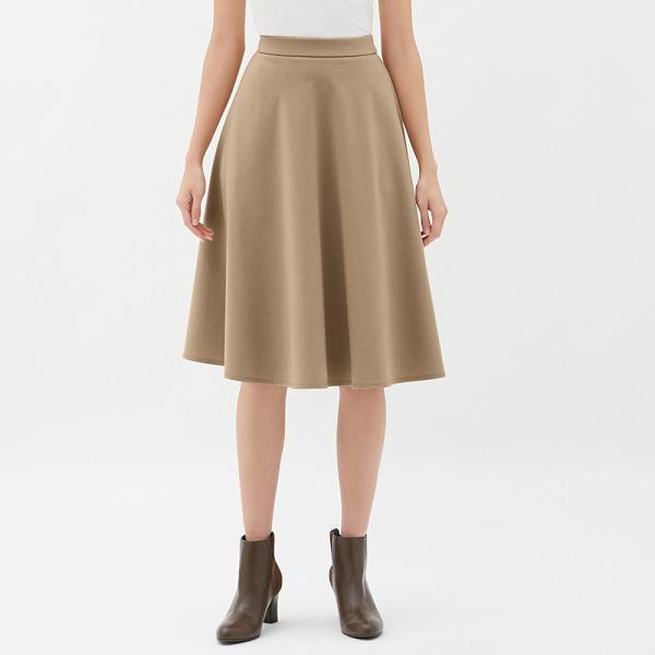Ponte flared skirt $129（原價$149）