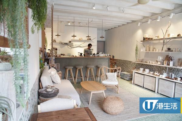 咖啡店以木製家品為主，感覺柔和溫暖