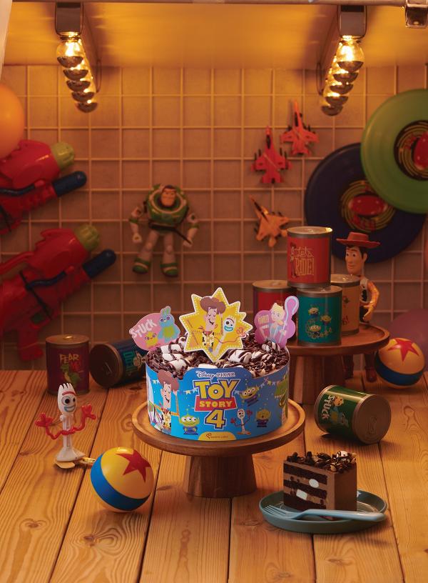 美心西餅迪士尼反斗奇兵4系列新登場　卡通角色甜品杯+胡迪/巴斯光年蛋糕