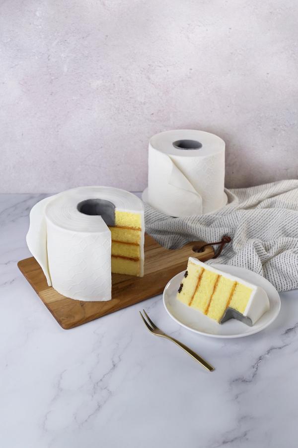 聖安娜餅店新推出爆紅「捲筒廁紙蛋糕」 指定分店及網店發售！