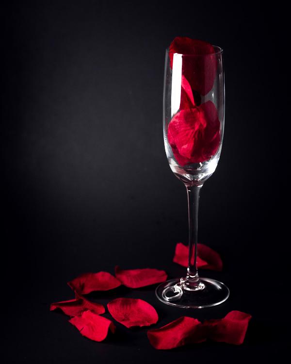 【情人節餐廳2021】西環意大利餐廳情人節套餐 無限量莎樂美香腸/芝士+任飲玫瑰香檳