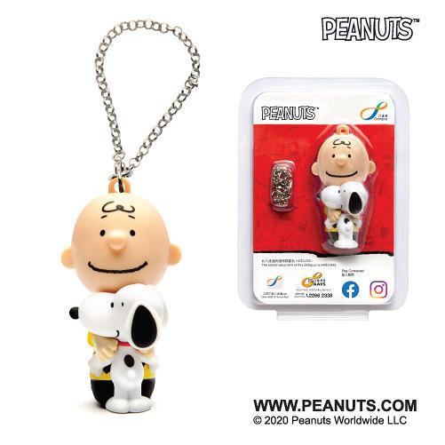 Peanuts 3D八達通配飾 – Snoopy抱抱Charlie Brown $188