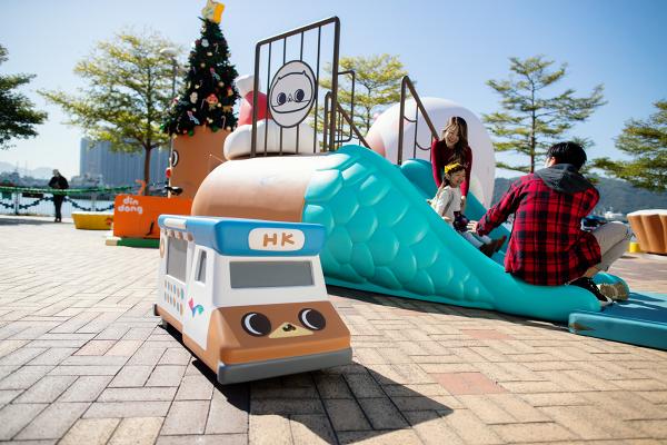【聖誕好去處2021】荃灣海濱癲噹聖誕遊樂園開幕！5大打卡位/5米高癲噹聖誕樹/美人魚滑梯