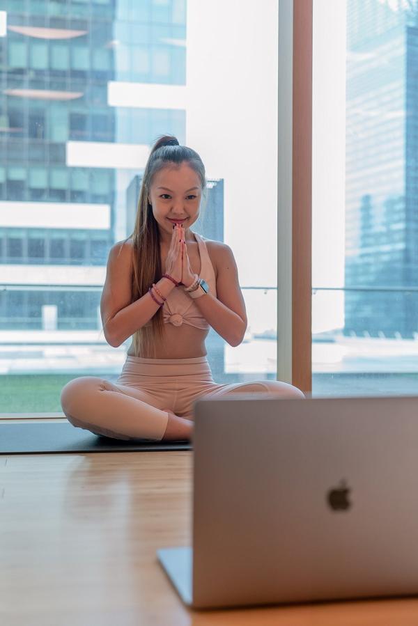 PURE網上平台免費網上直播健身+瑜伽課程！每星期超過120場瑜伽/健身線上課堂 安在家中做運動