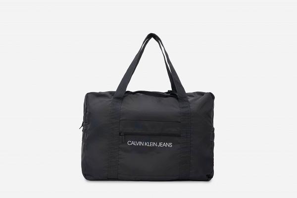 Calvin Klein Outlet Foldable Travel Bag 原價$690 現售$69（1折）