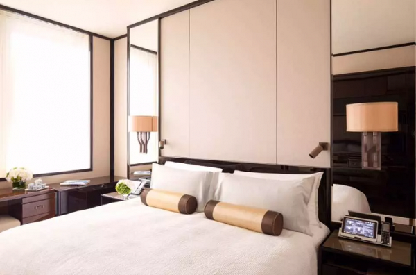 香港半島酒店罕有Staycation優惠 低至半價！人均$1,300入住豪華房包早餐