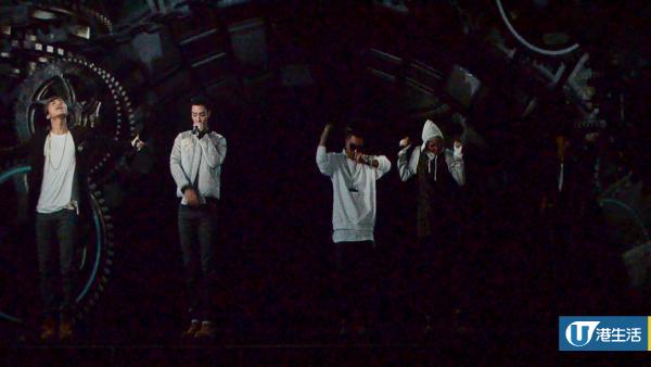 同GD合照+錄音  香港首間全息演唱會體驗館登陸中環