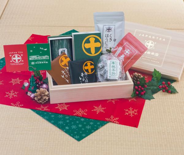 中村藤吉金鐘本店開張  抹茶焙茶雪糕自選配料