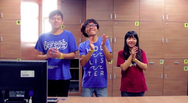 台灣學生齊拍手 給予港人「愛的鼓勵」