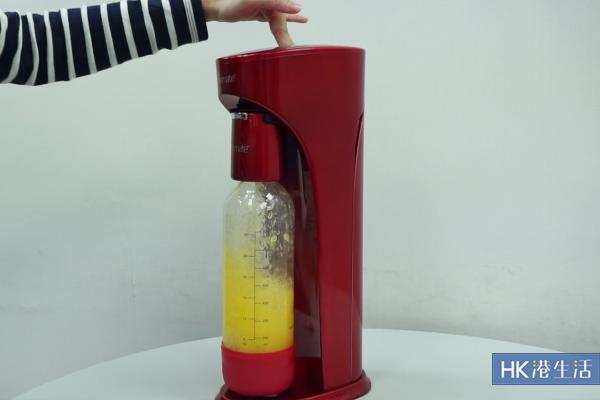【小編實測氣泡水機】隨時自製有氣果酒！