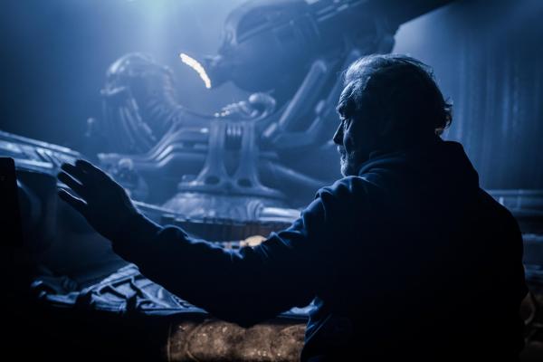 經典科幻驚慄系列明年回歸　《異形：聖約》最新預告公開