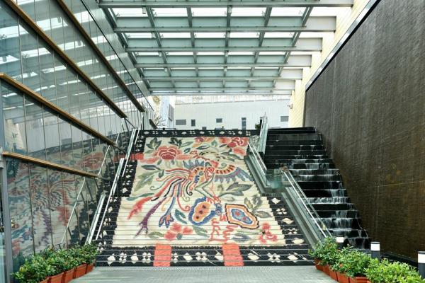 巨型貓貓樓梯！遍佈港九新界20條超美藝術樓梯