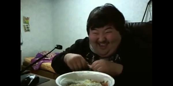《陰屍路》Steven Yeun介紹最騎呢直播食飯　美國人反應爆笑