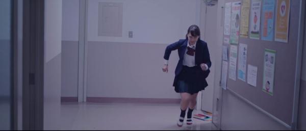  日本創意廣告扮青春電影  少女與吸塵機展開浪漫愛情故事